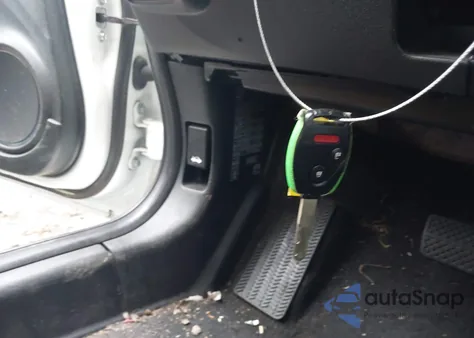 2012 Honda Fit Sport из США, поврежденный, VIN JHMGE8H54CC023751